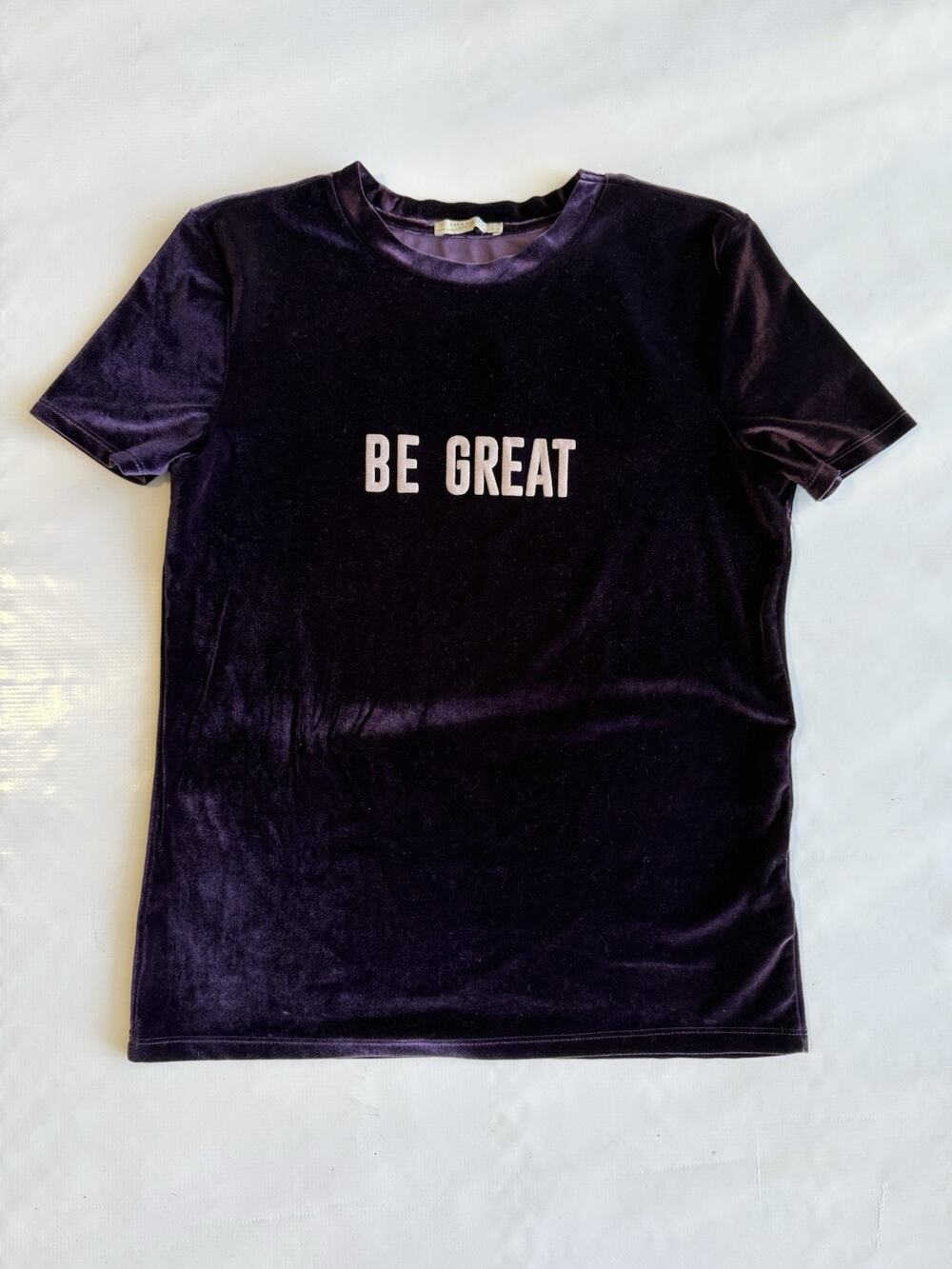 Zara Trafaluc Women’s Be Great Print Purple Velvet Stretch SS Shirt Top Sz S